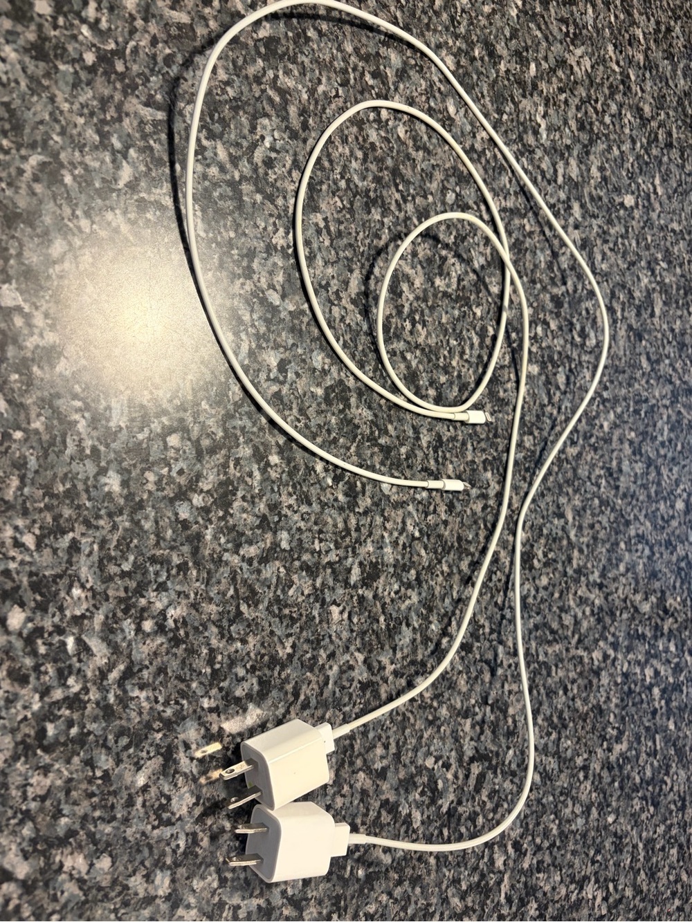 Official Apple 5W USB-A Power Adapting Blocks & Charging Cables (2)